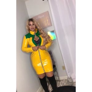 Yellow and green leather 2 pieces set